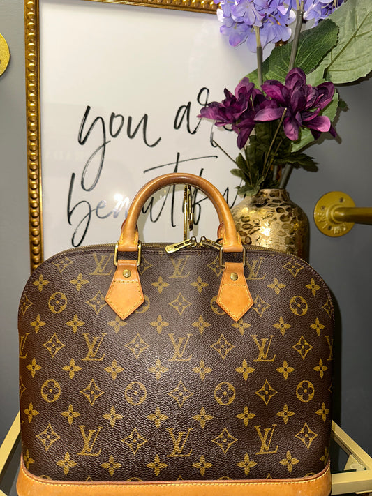 LOUIS VUITTON Vintage Alma PM