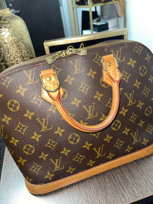 LOUIS VUITTON Vintage Alma PM